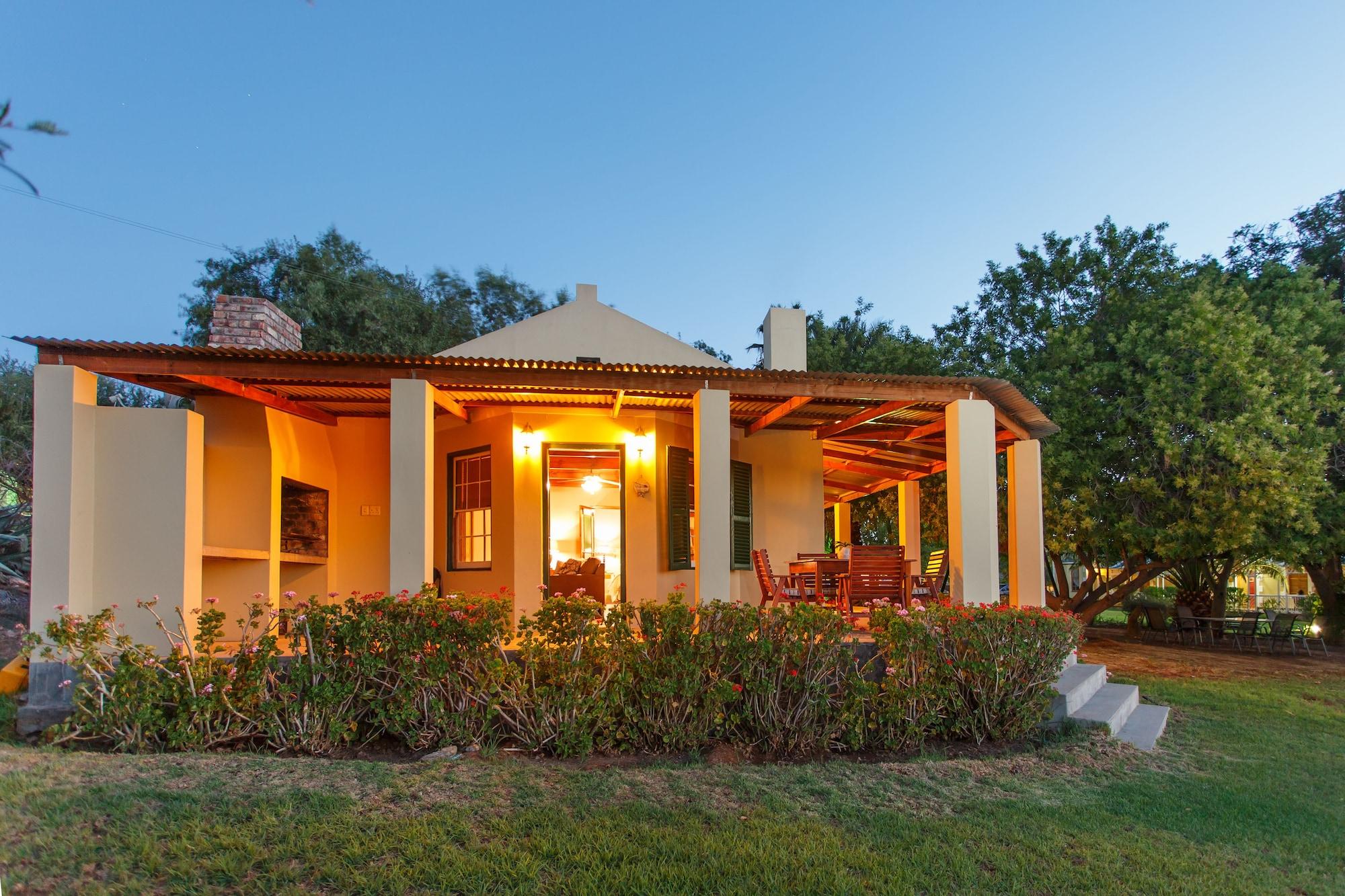 De Denne Country Guest House Oudtshoorn Kültér fotó
