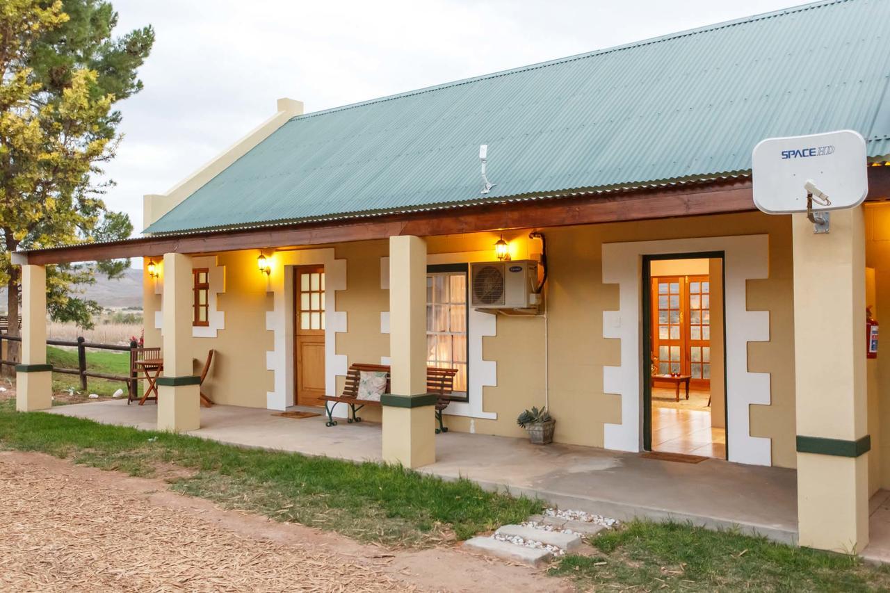 De Denne Country Guest House Oudtshoorn Kültér fotó
